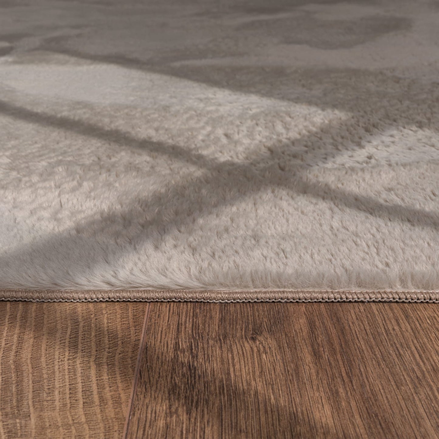 Soft Beige 10mm Indoor Rug with Felt Backing