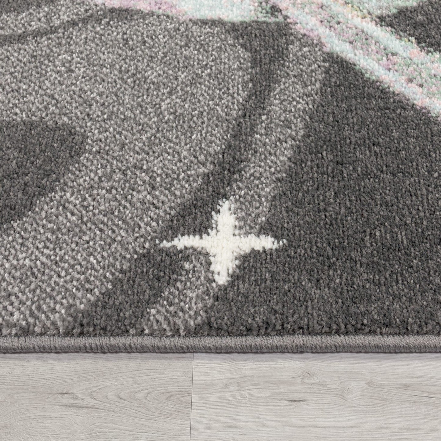 Anthracite Indoor Polypropylene Rug with Jute Backing