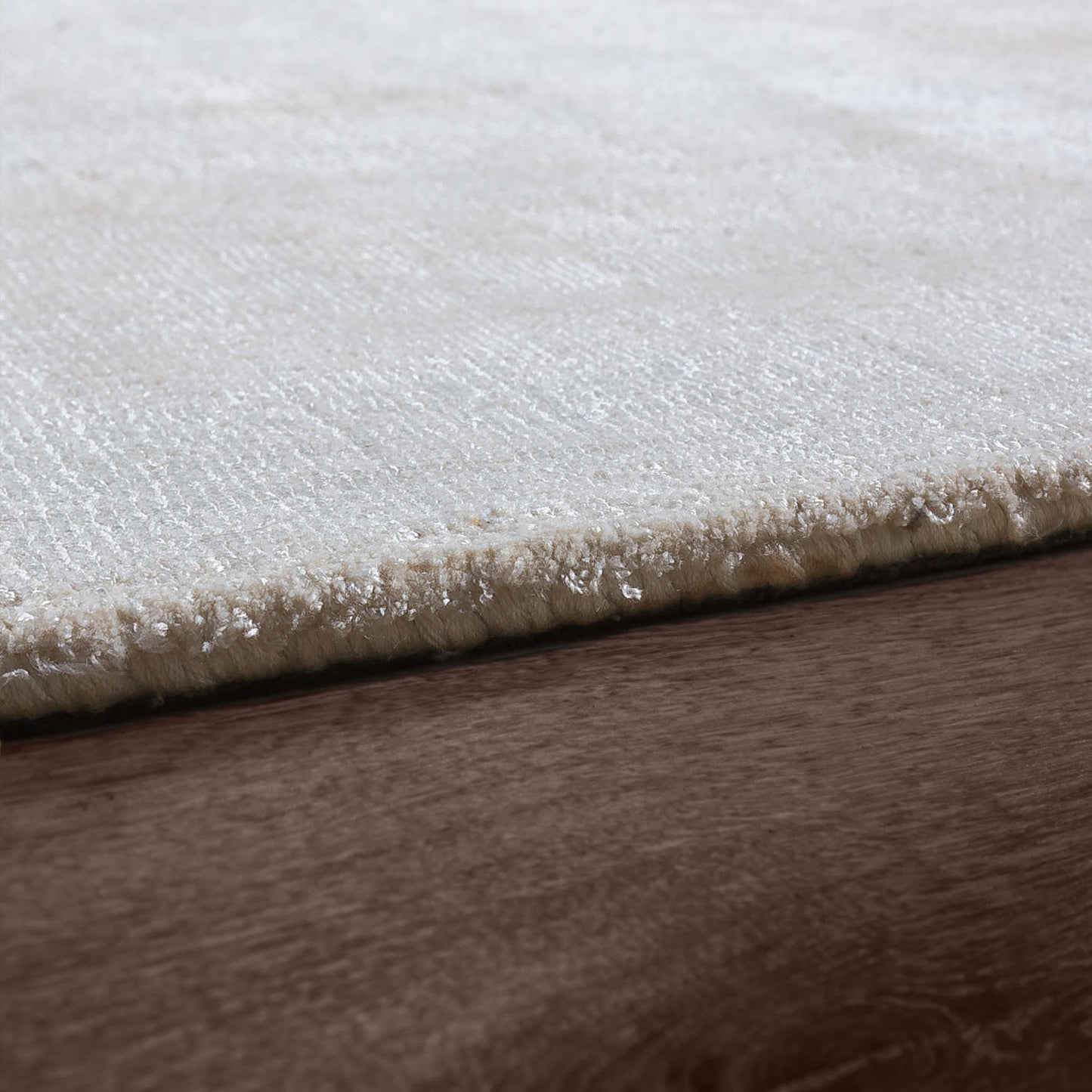 Cream Viscose Rug with Cotton Backing and Soft 8mm Texture