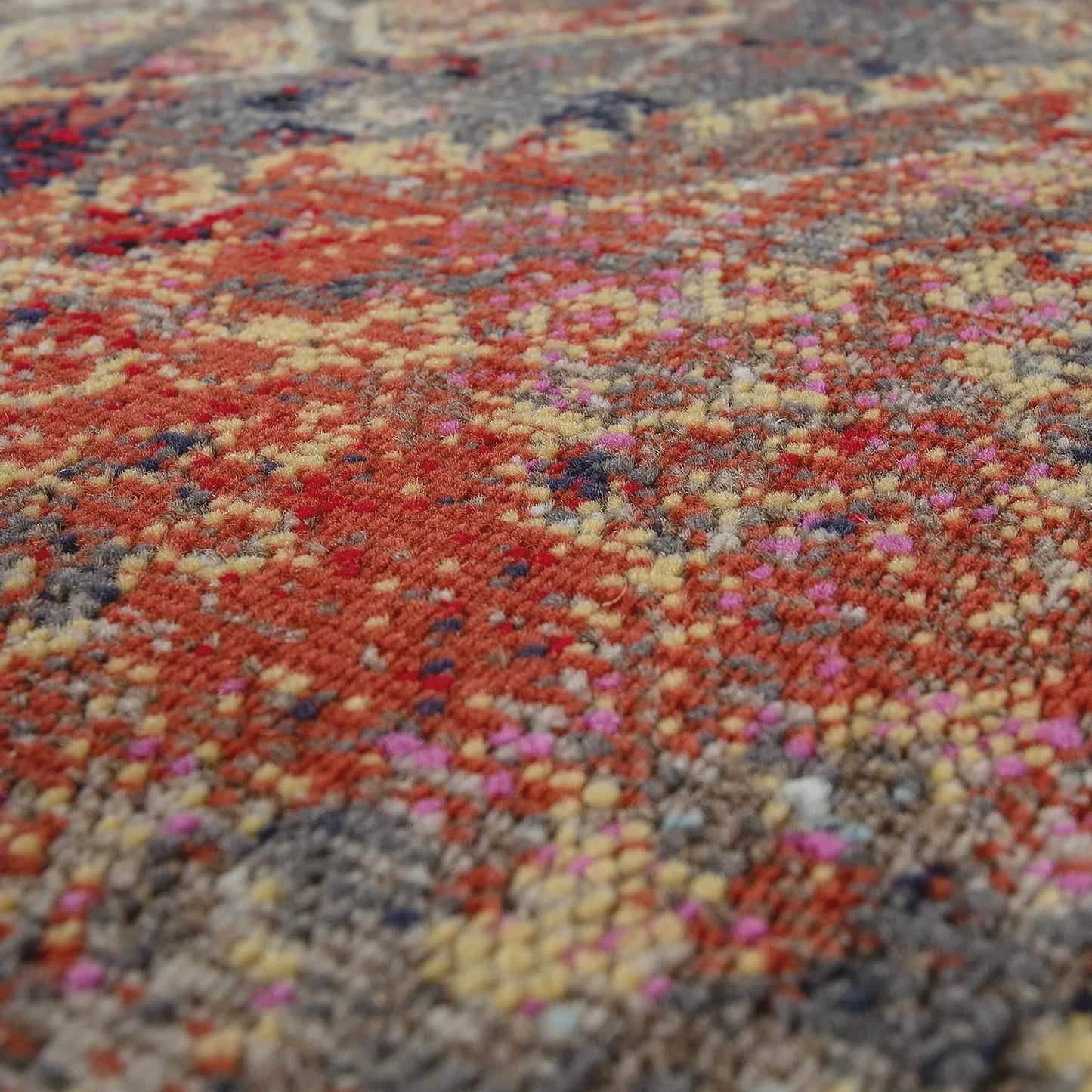 Vibrant Red Outdoor Rug  Durable Low-Pile Polypropylene