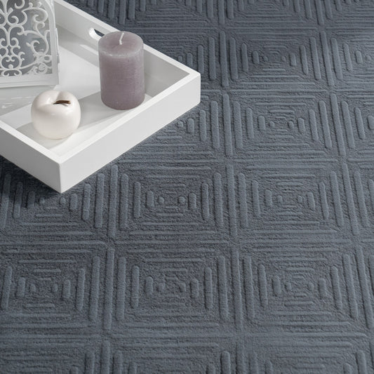 Cozy Anthracite Carpet Perfect for Underfloor Heating
