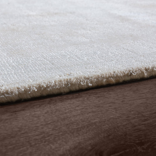 Cream Viscose Rug with Cotton Backing and Soft 8mm Texture