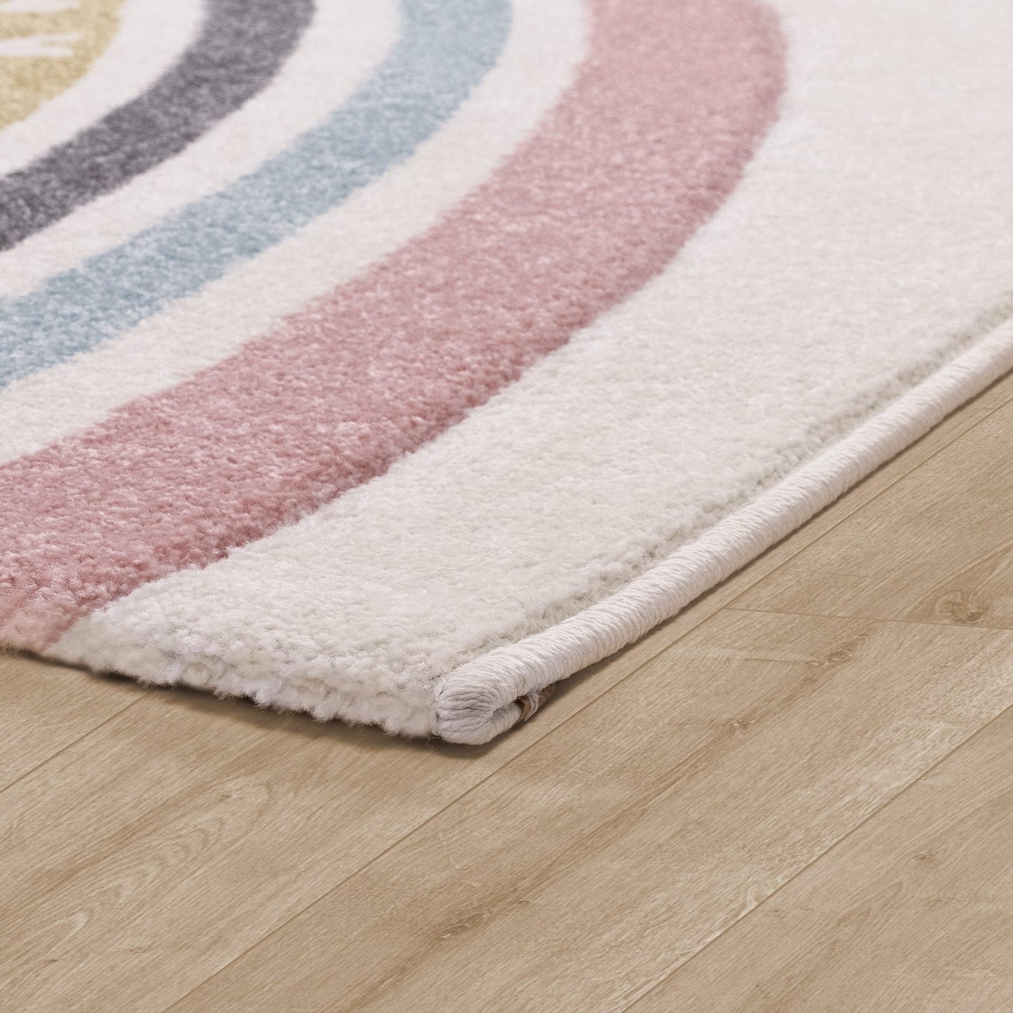 Elegant Pink Indoor Rug with Natural Jute Backing